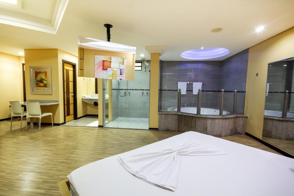 Motel Vison (Adults Only) Joinville Luaran gambar